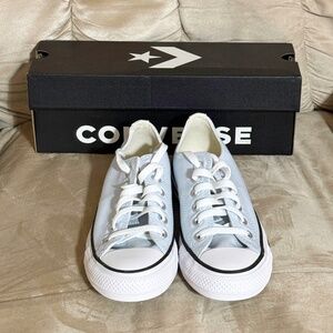Converse Chuck Taylor All Star Canvas - Light blue - size w 7 m 5 - NEW with Box